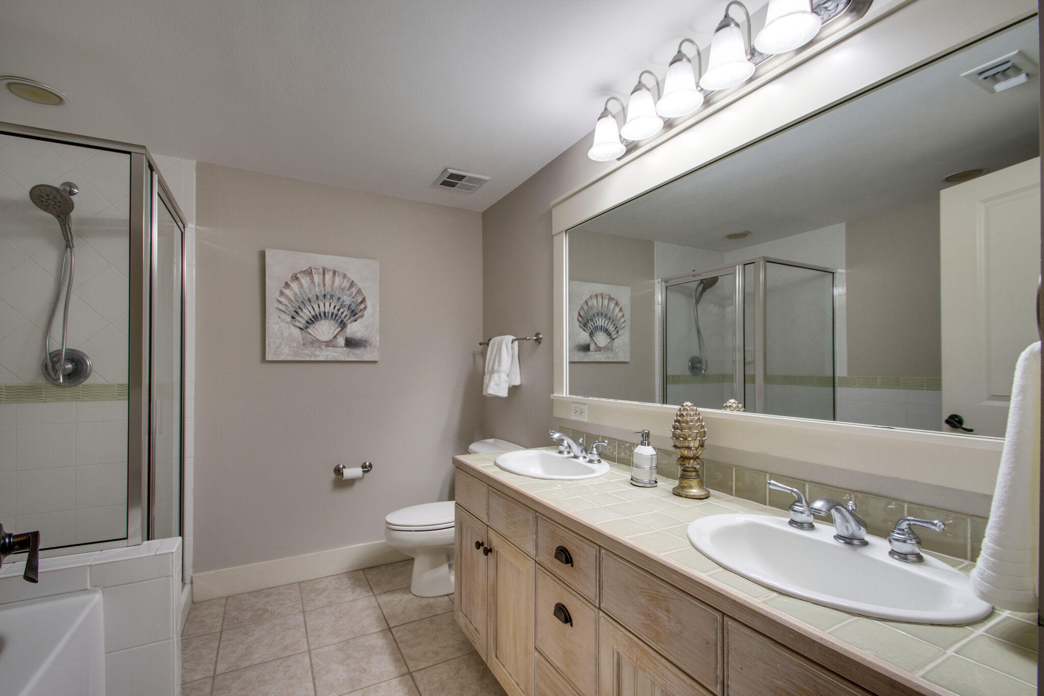 OBSERVATION POINT - Residential