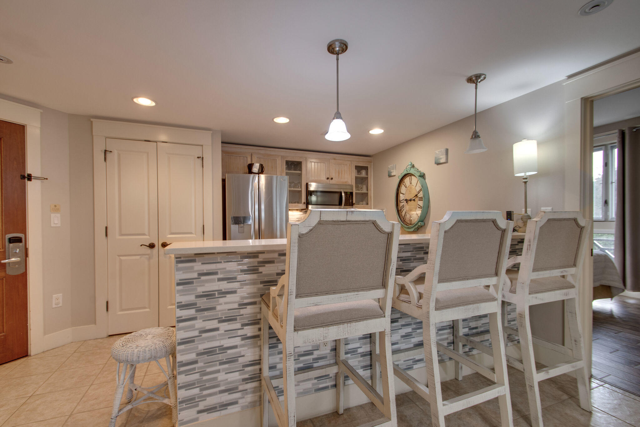 OBSERVATION POINT - Residential