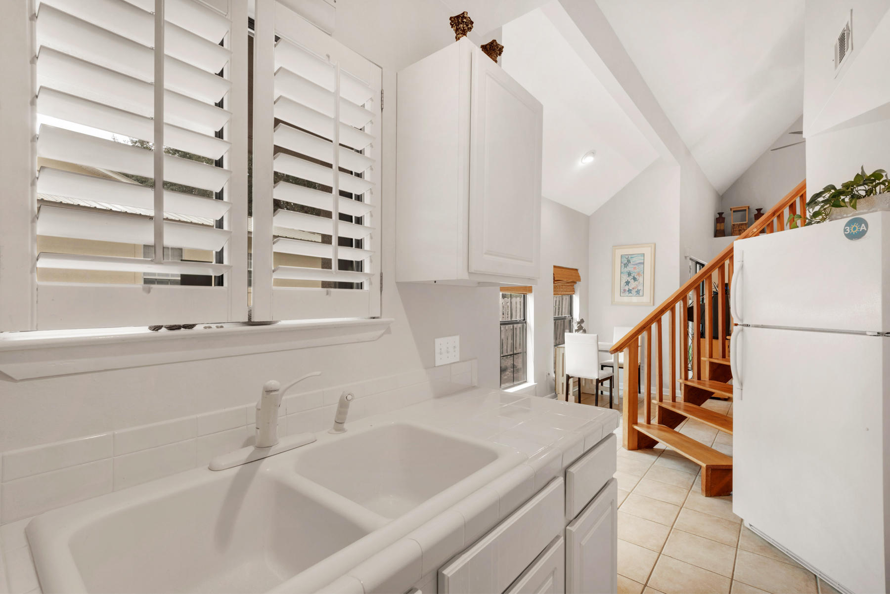 BAYOU VILLAS T/H - Residential