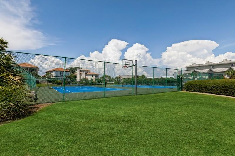 ENCLAVE PH I - Residential