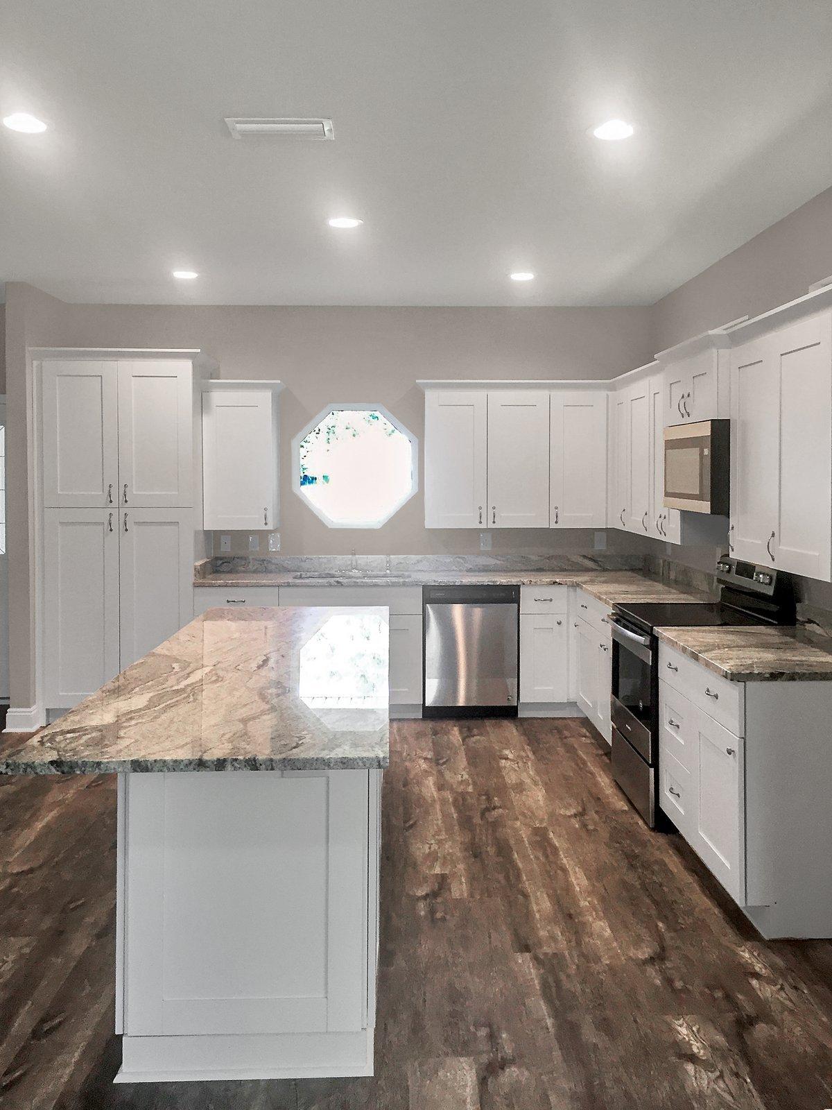 NAVARRE S/D 1ST ADDN - Residential