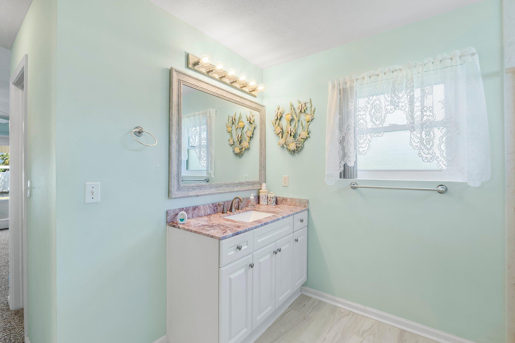 SHEFFIELD'S 2ND ADDN - Residential