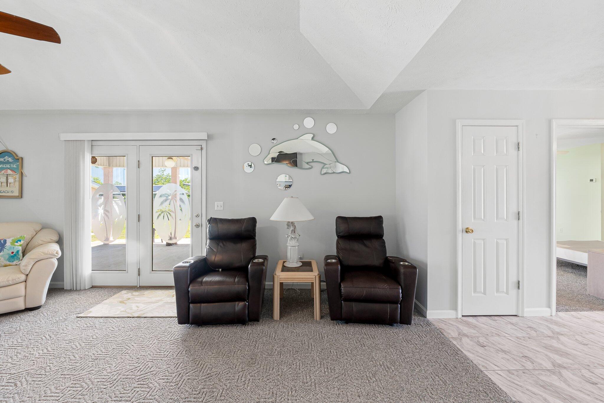 SHEFFIELD'S 2ND ADDN - Residential