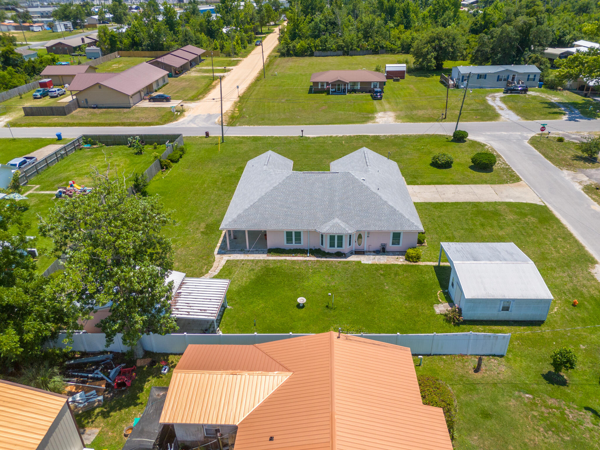 SHEFFIELD'S 2ND ADDN - Residential