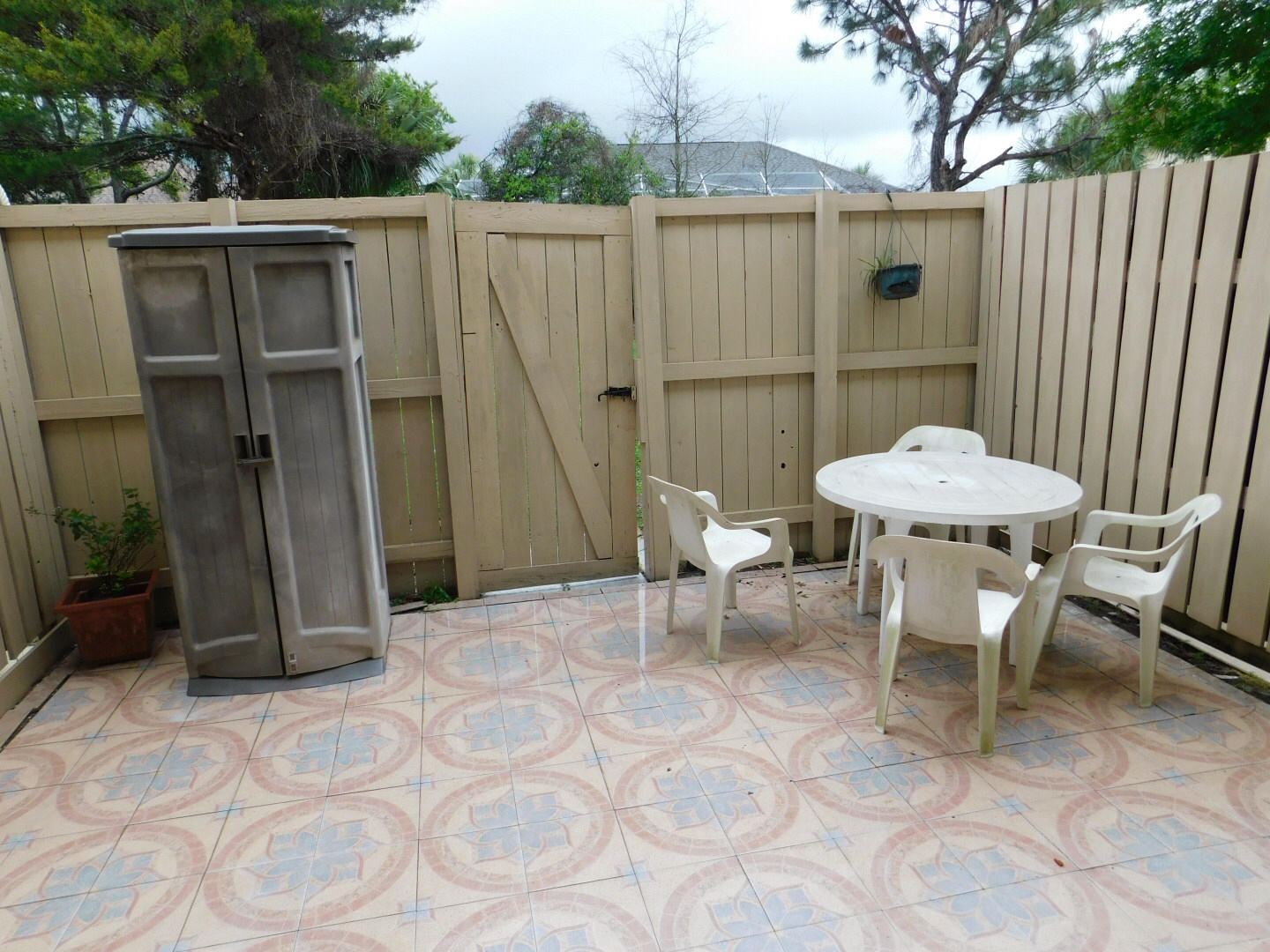 HORIZON SOUTH 1 CONDO - Residential