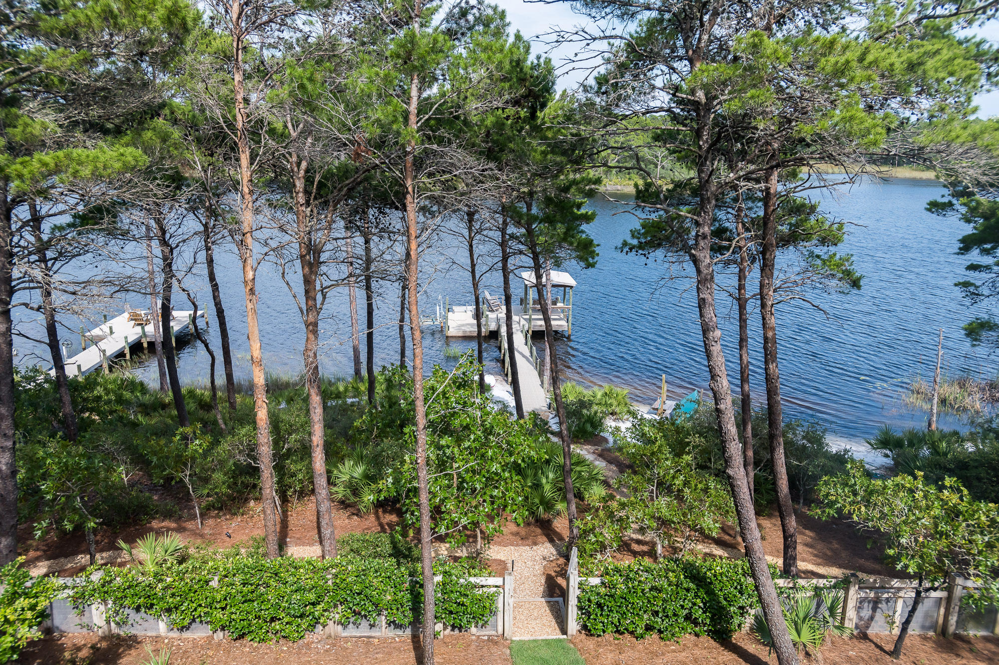 THE LANDING AT CAMP CREEK - Residential