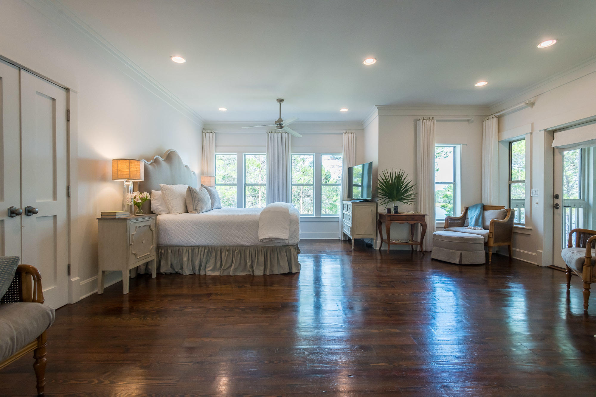 THE LANDING AT CAMP CREEK - Residential