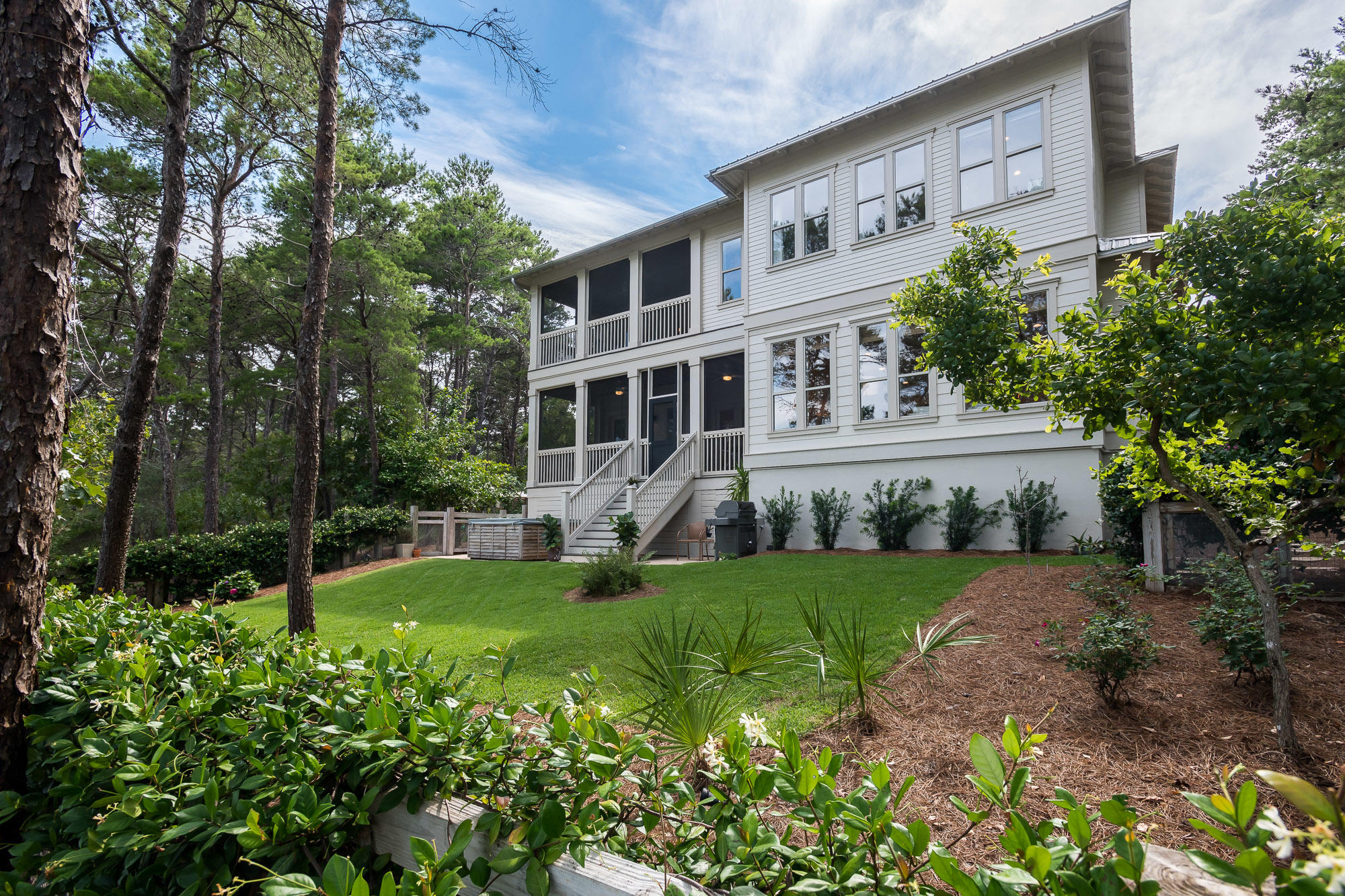 THE LANDING AT CAMP CREEK - Residential