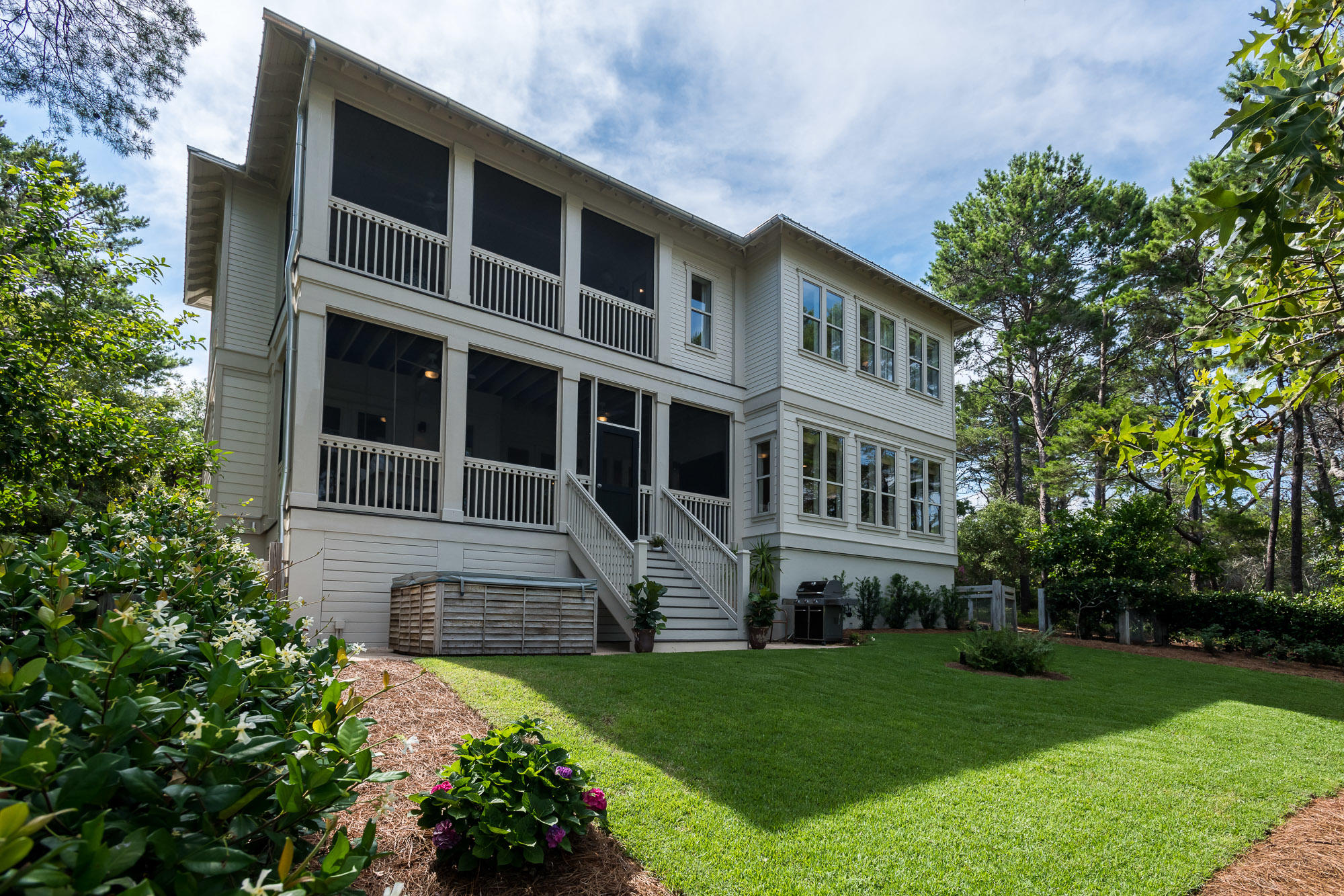 THE LANDING AT CAMP CREEK - Residential