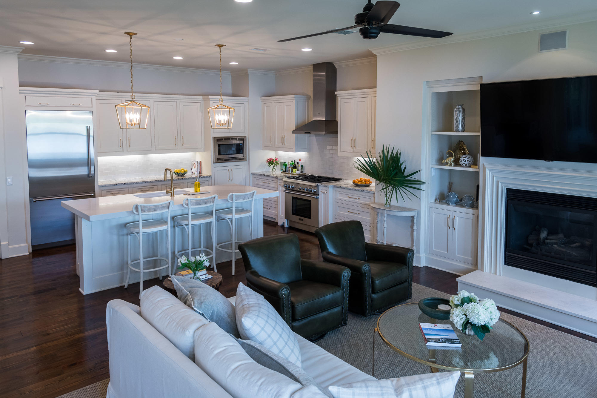 THE LANDING AT CAMP CREEK - Residential