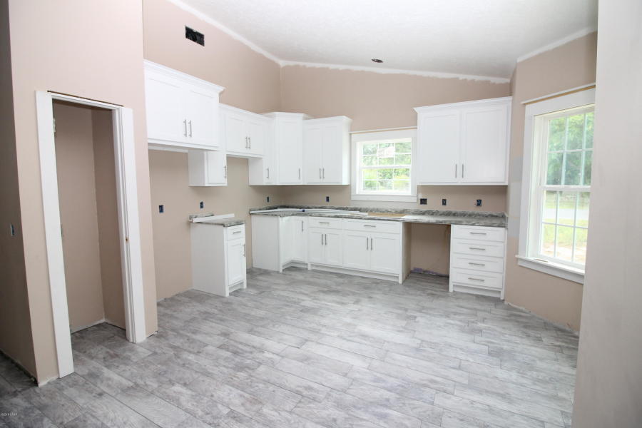 Parker Pines - Residential