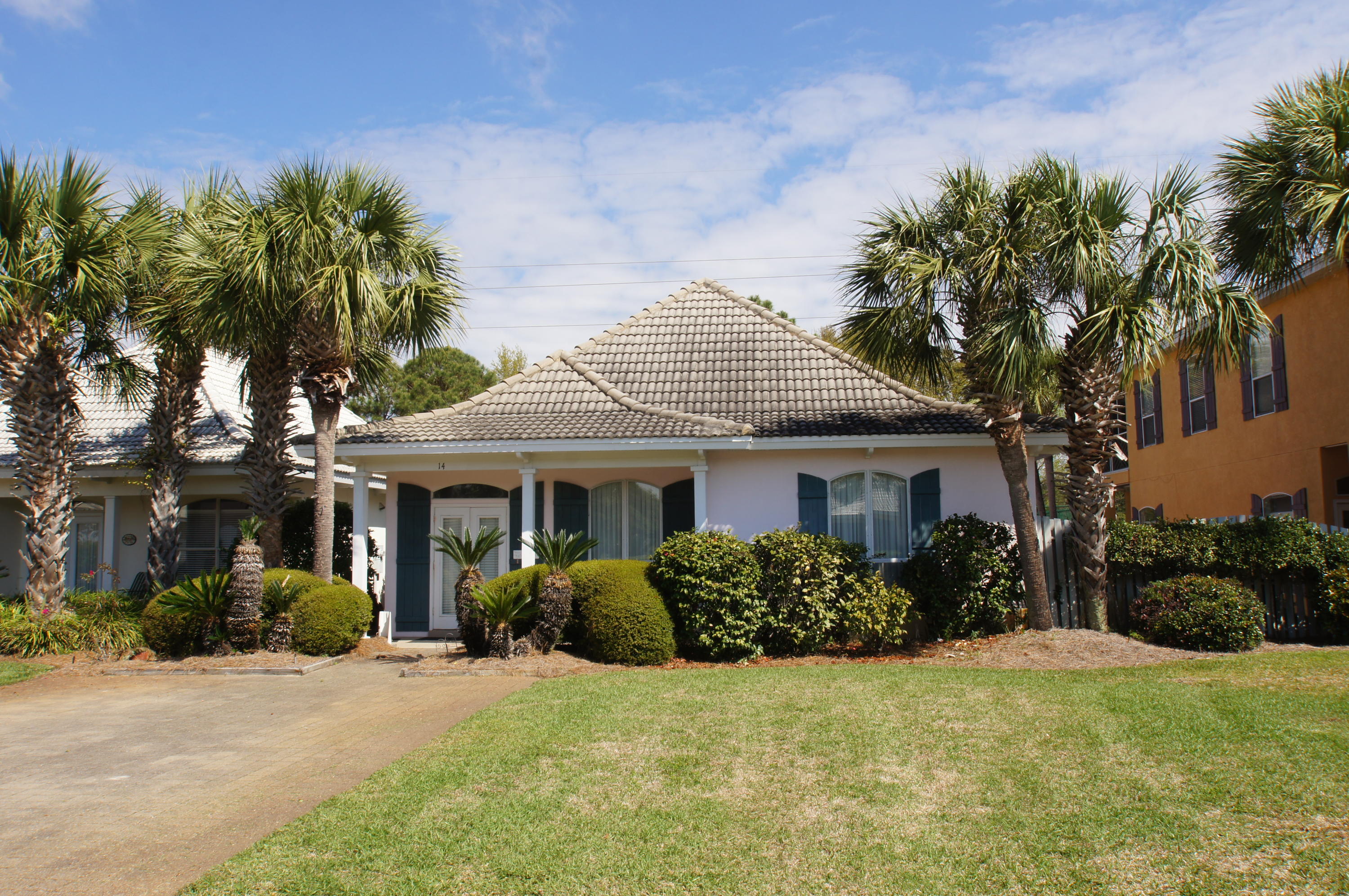 EMERALD SHORES OF SOUTH WALTON - Residential
