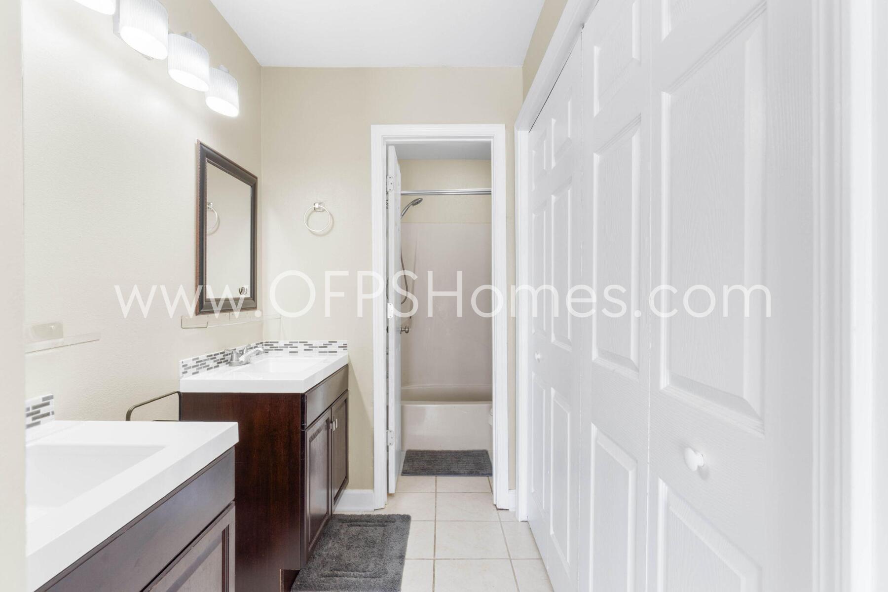 HIDDEN TRAILS PH 1 - Residential Lease