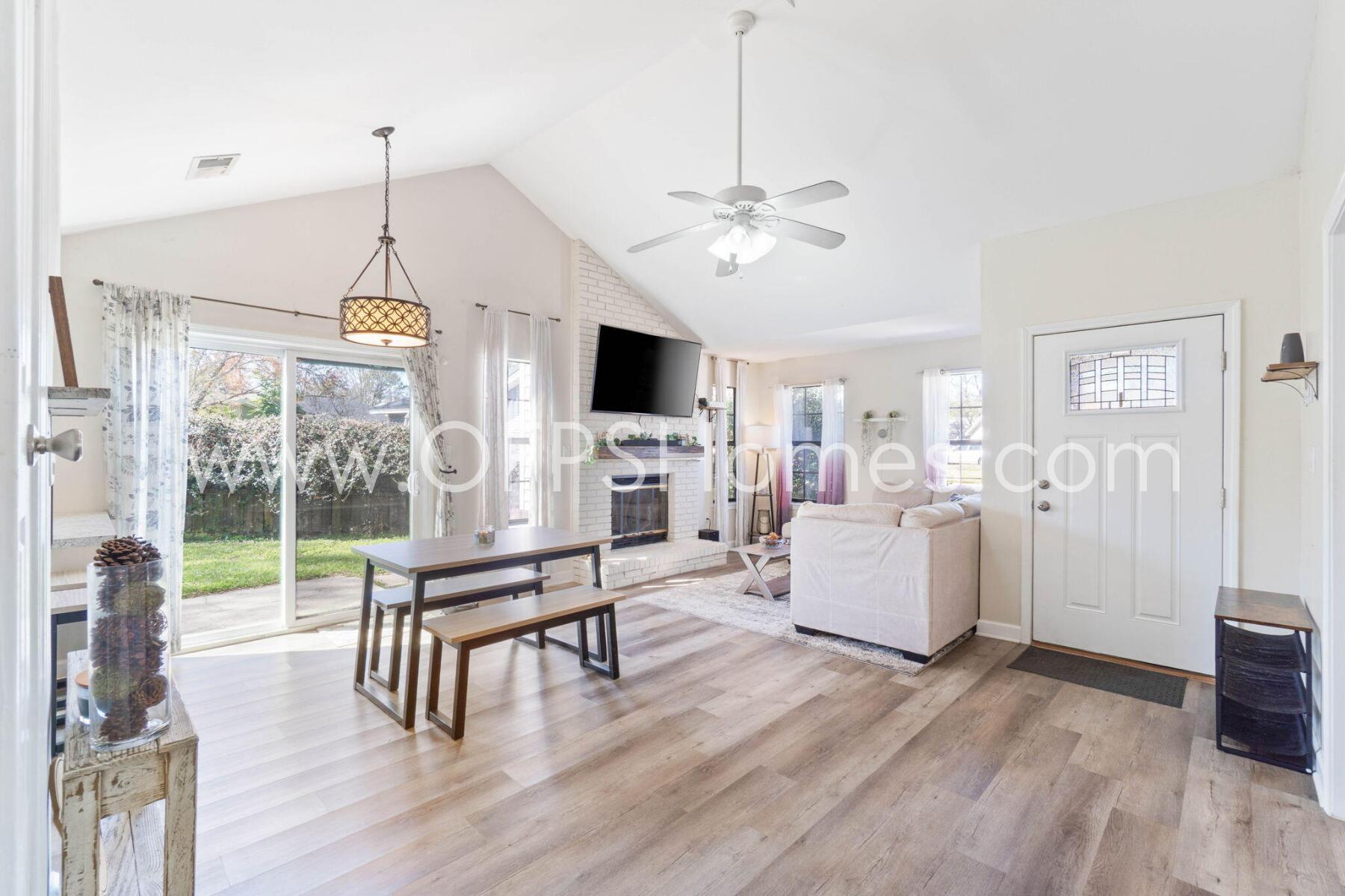 HIDDEN TRAILS PH 1 - Residential Lease