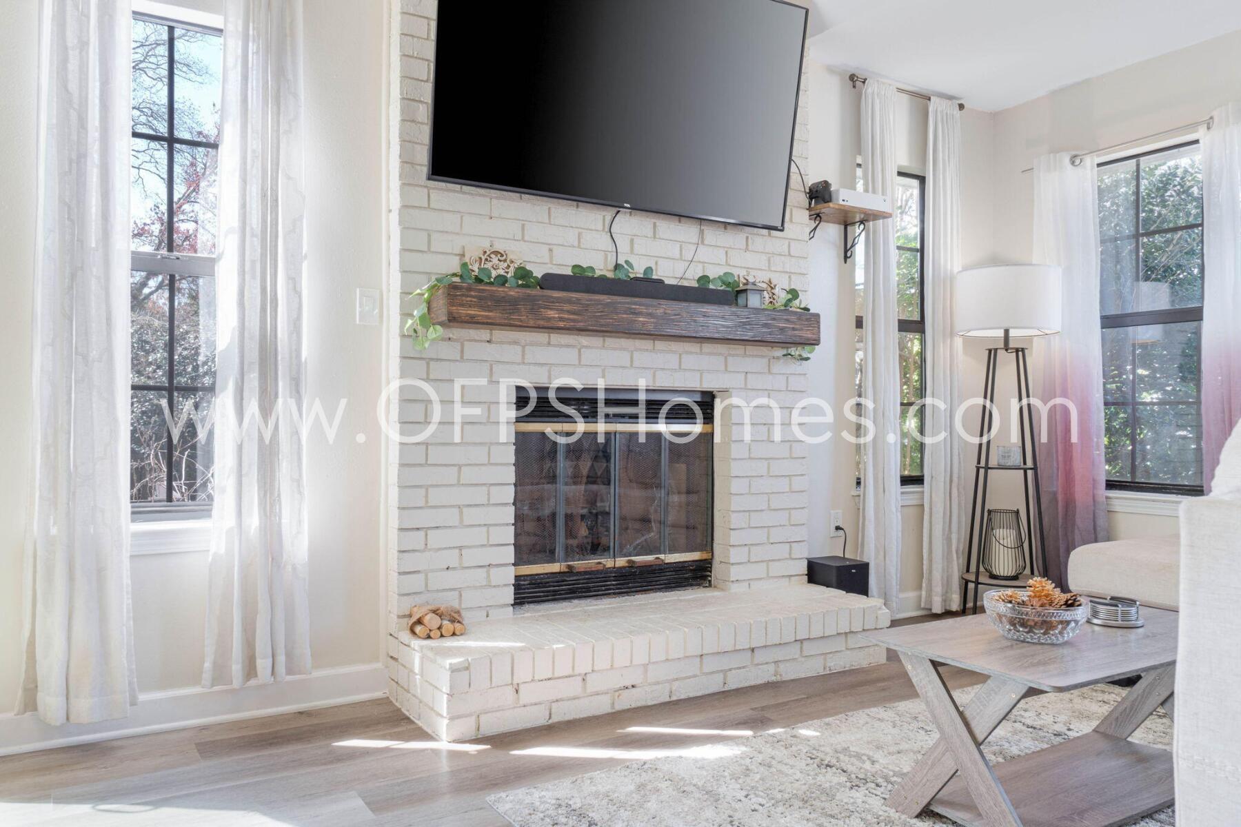 HIDDEN TRAILS PH 1 - Residential Lease