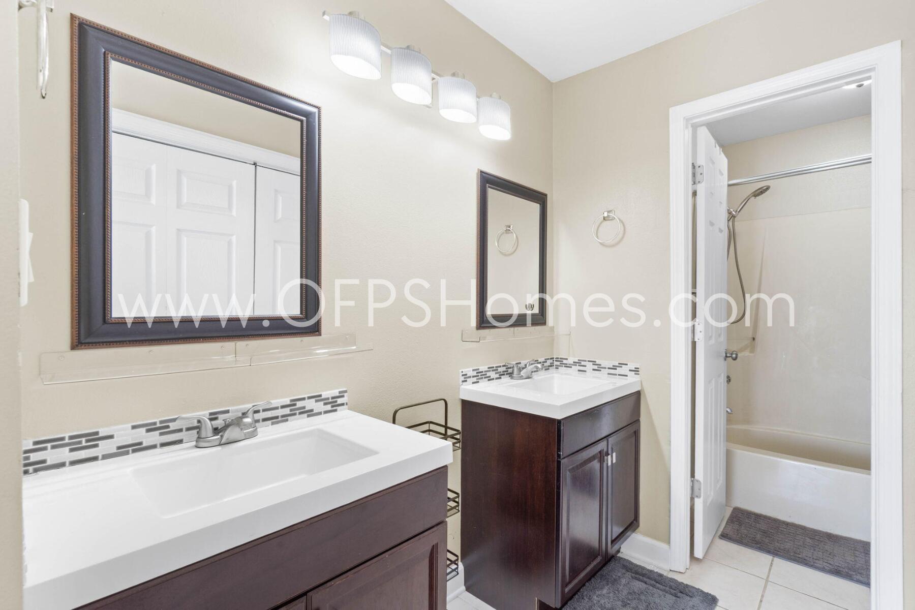 HIDDEN TRAILS PH 1 - Residential Lease