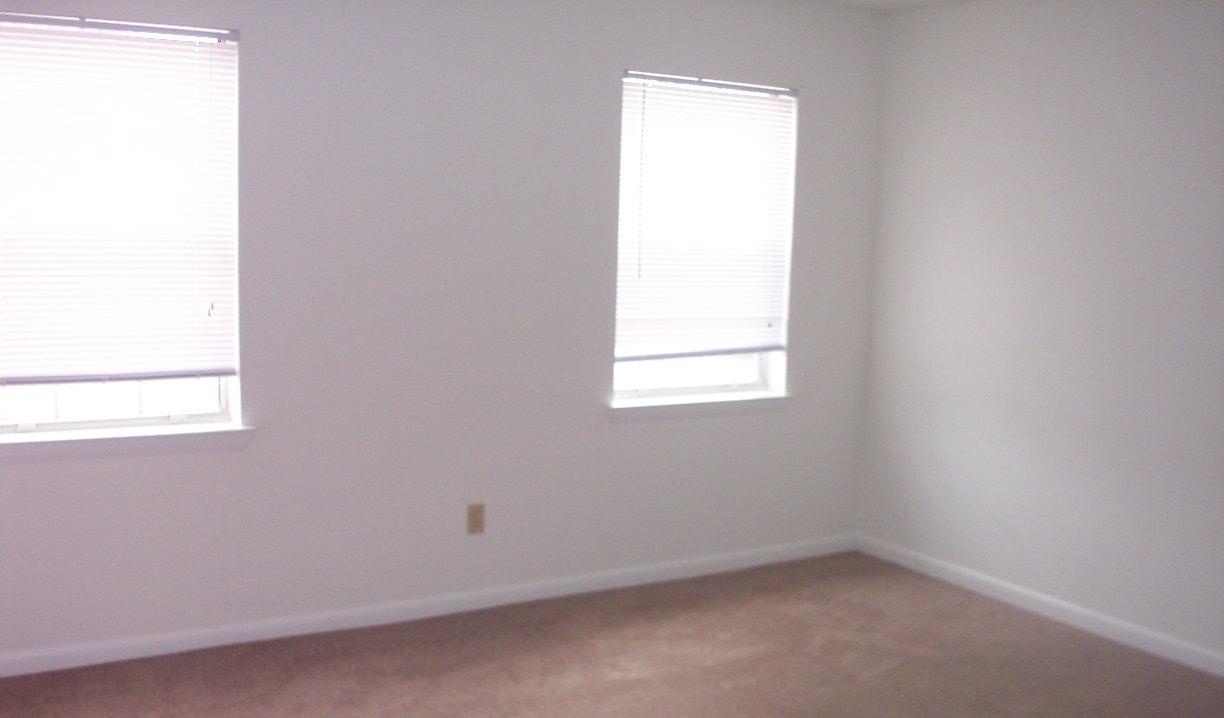 WYNNEHAVEN BEACH PATIO HOMES - Residential Lease