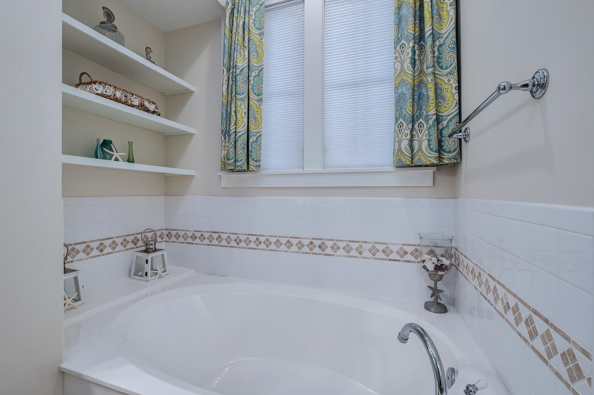 WATERCOLOR - Residential