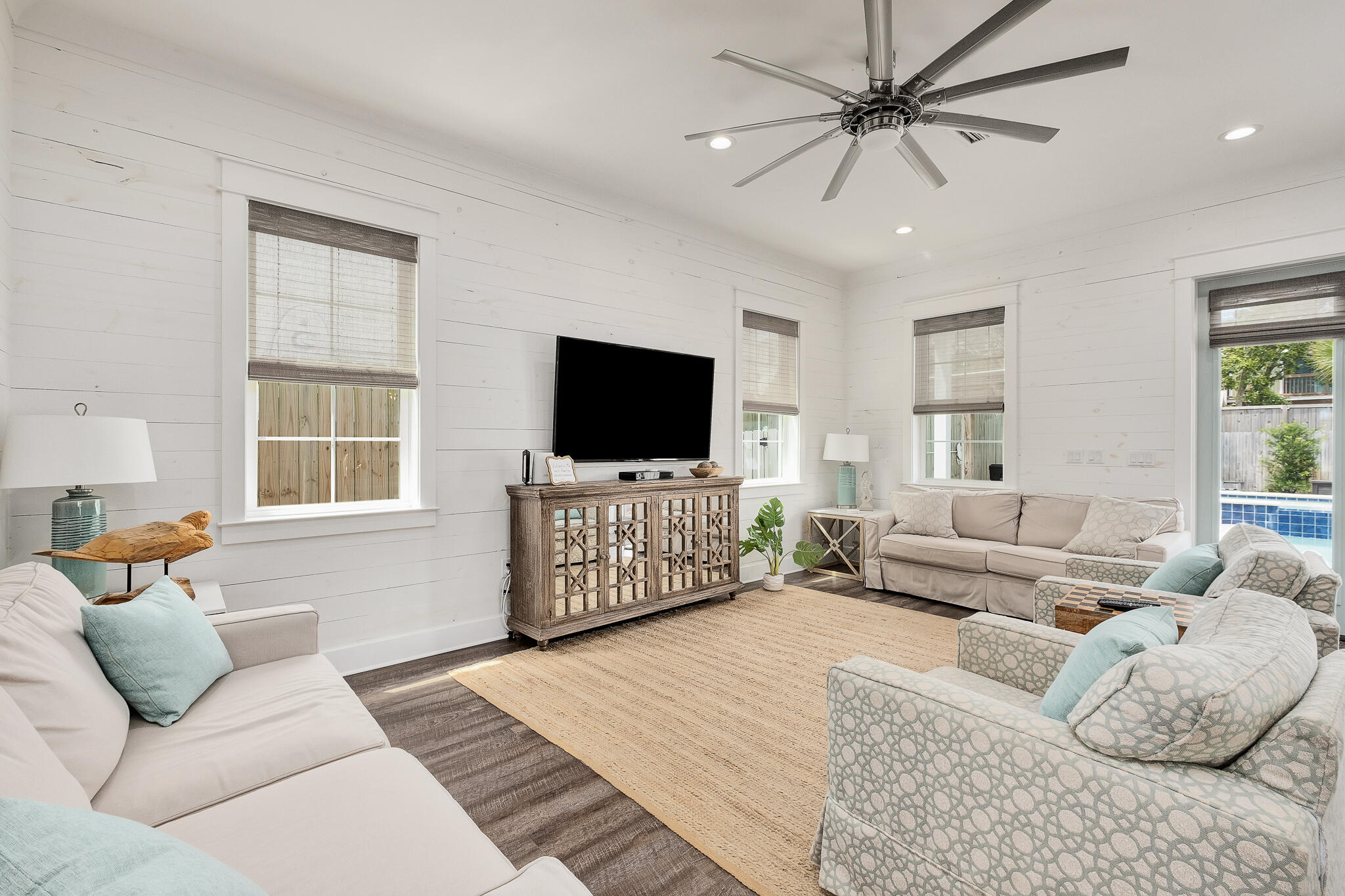 CRYSTAL BEACH - Residential