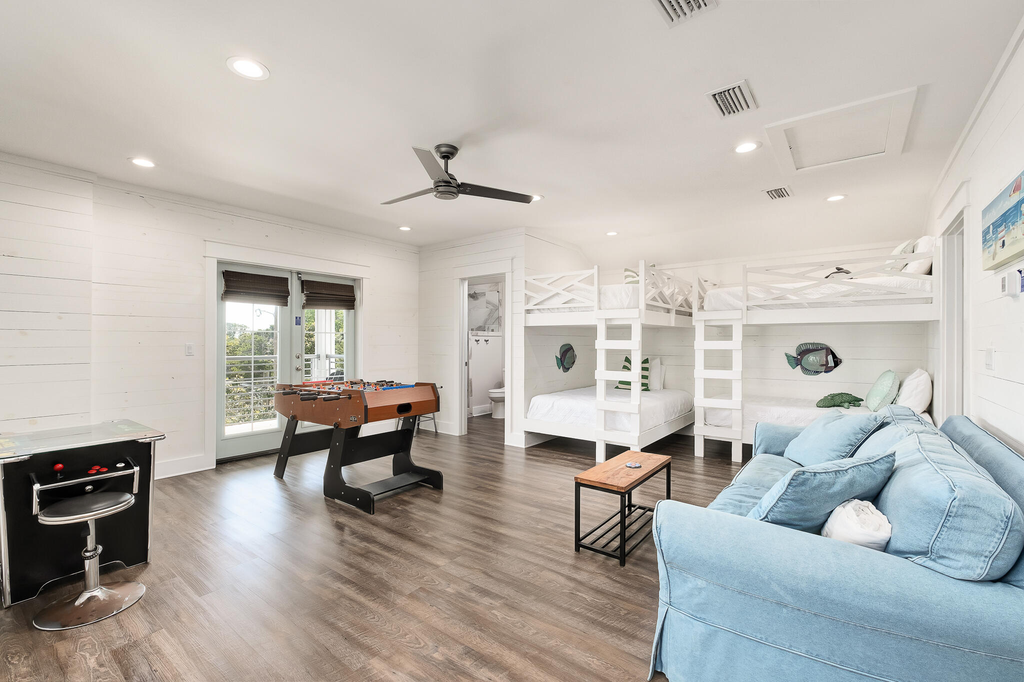 CRYSTAL BEACH - Residential