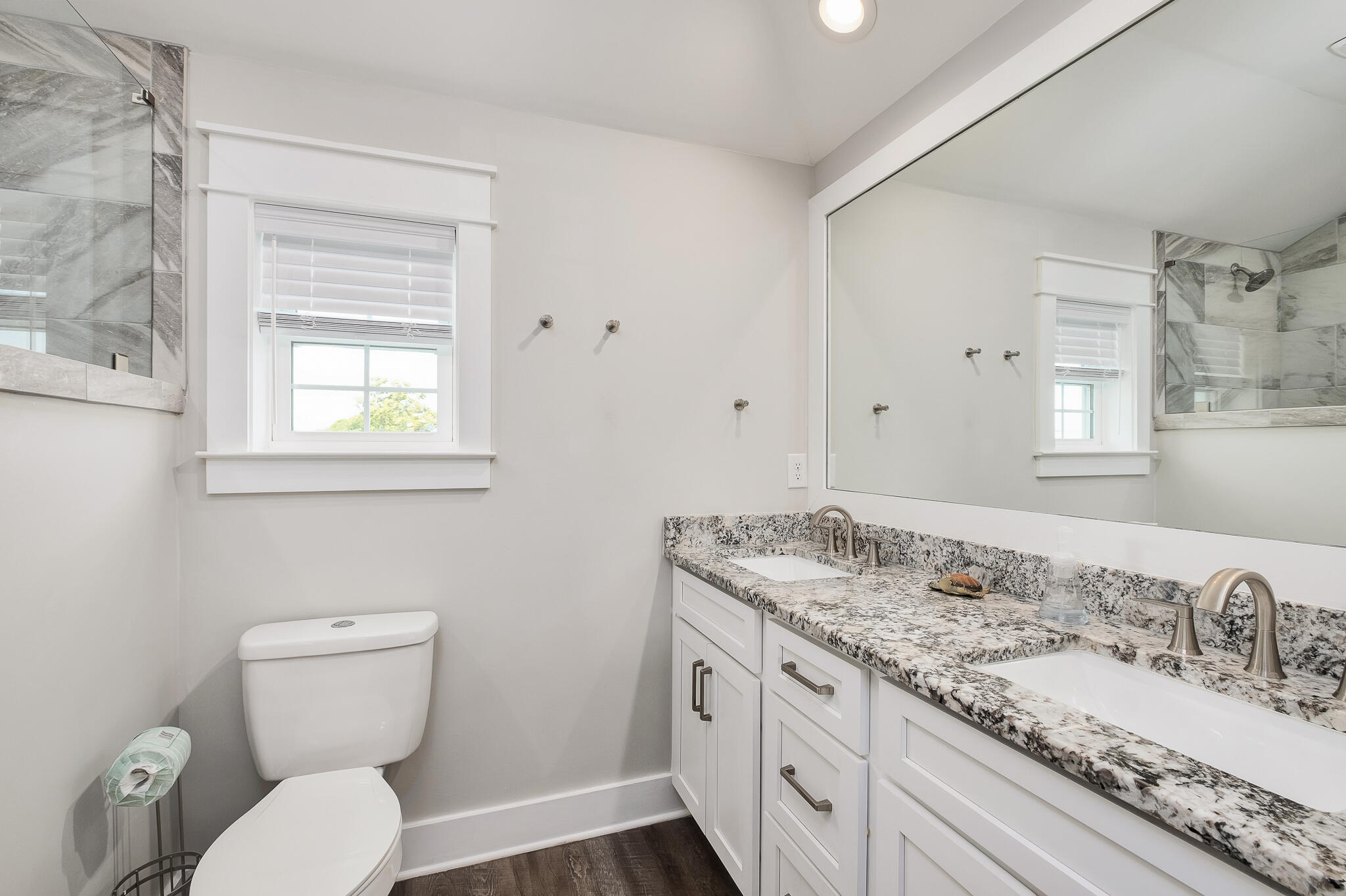 CRYSTAL BEACH - Residential