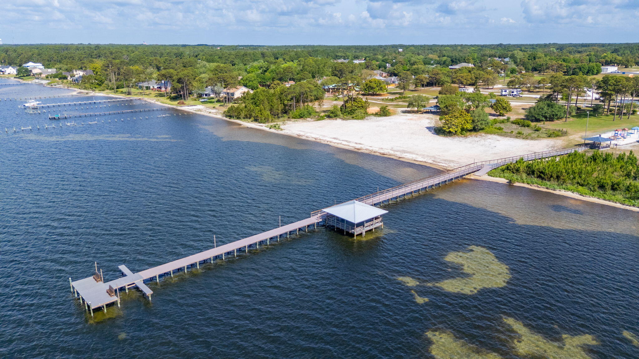 HOLLEY BY THE SEA - Residential
