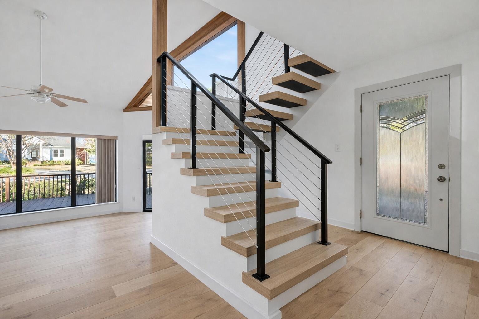 WHISPER BAY - Residential