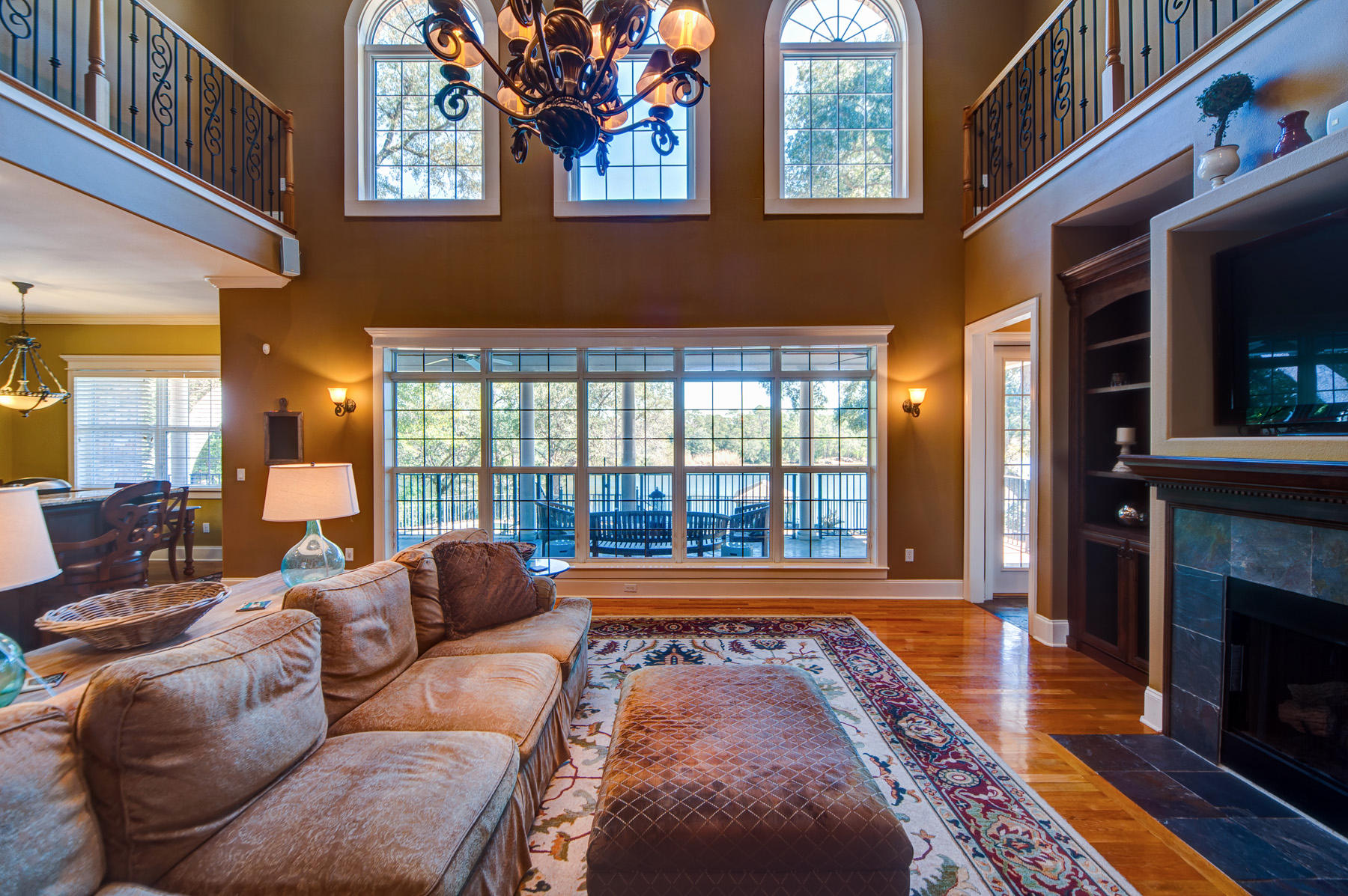 BAYOU POQUITO - Residential