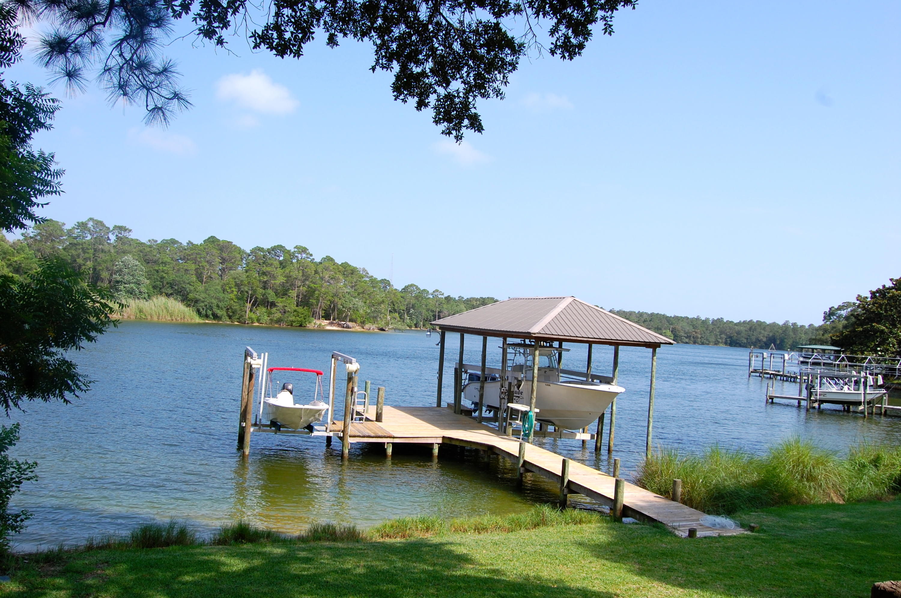 BAYOU POQUITO - Residential