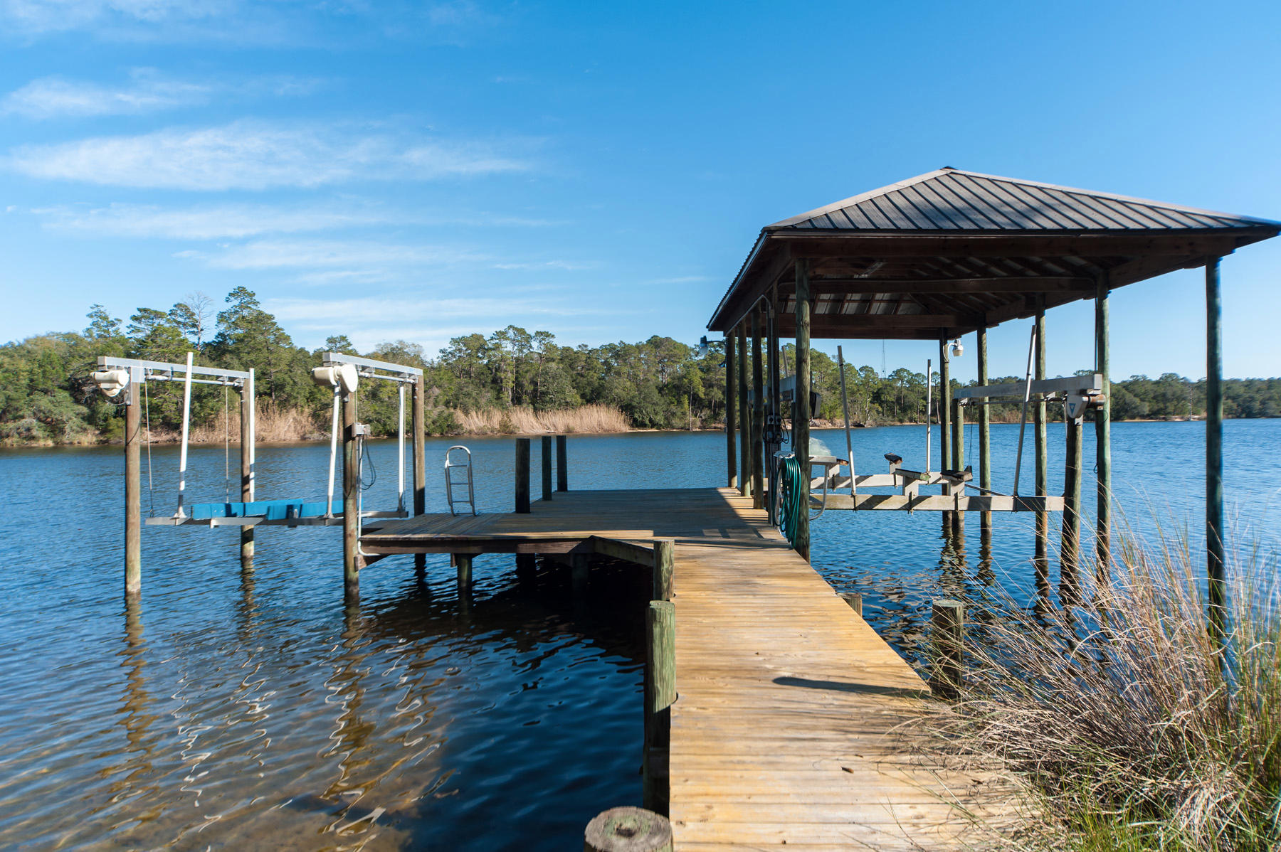 BAYOU POQUITO - Residential