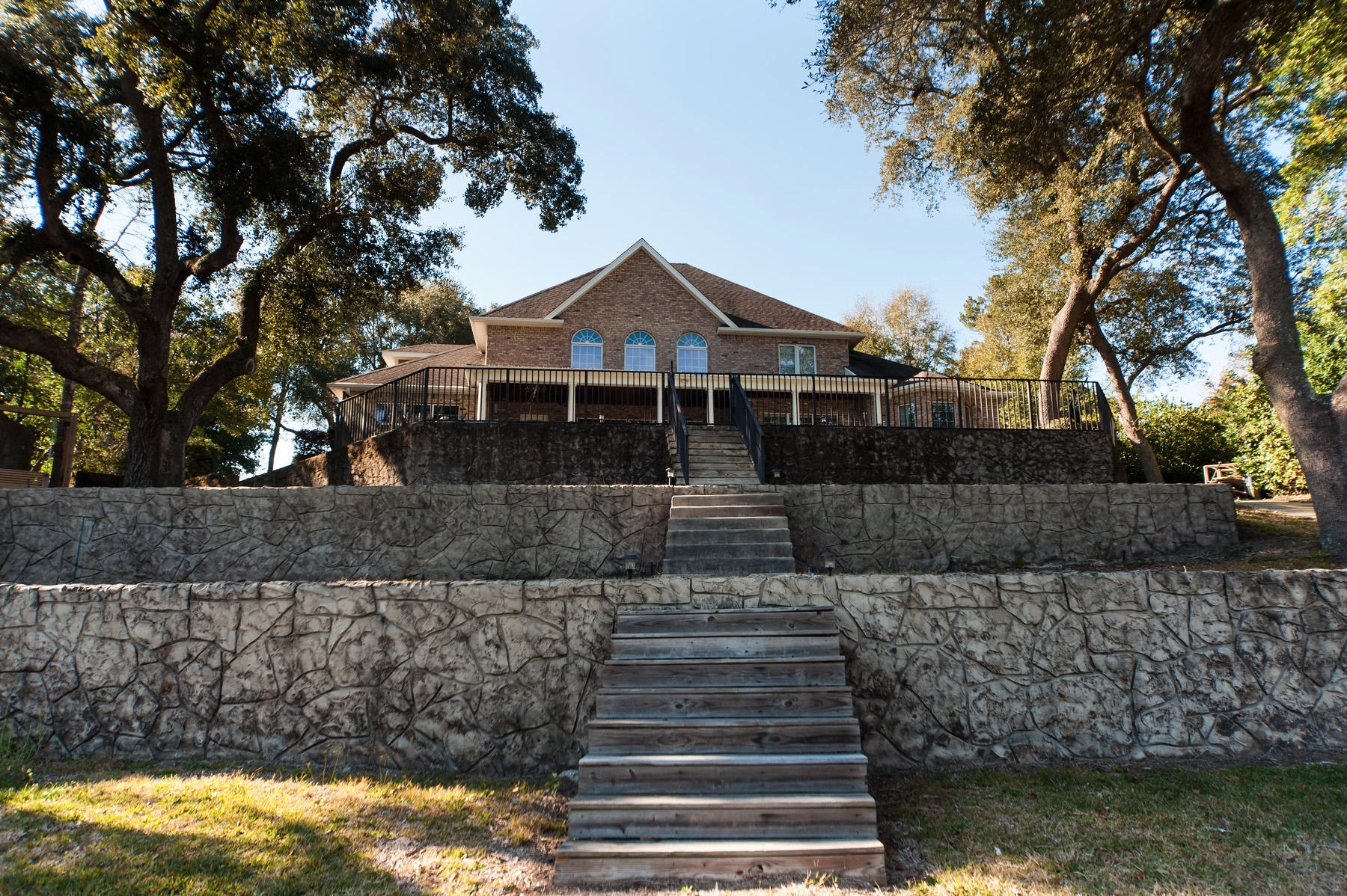 BAYOU POQUITO - Residential