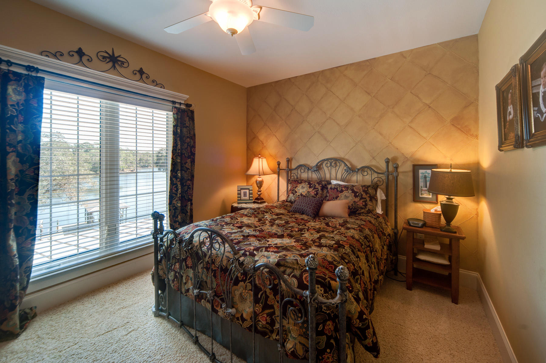 BAYOU POQUITO - Residential