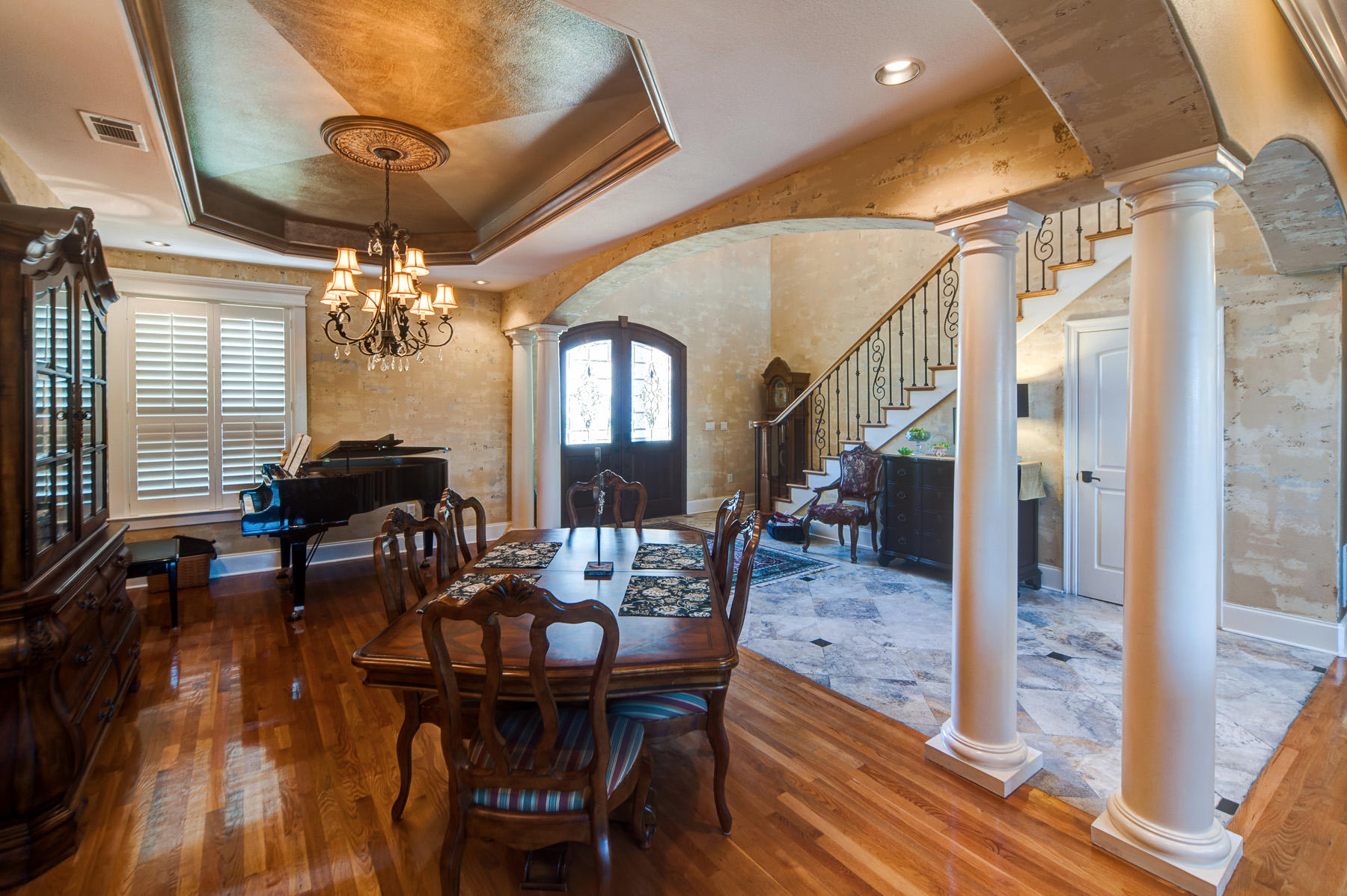 BAYOU POQUITO - Residential