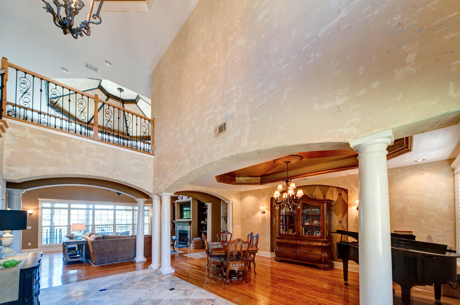 BAYOU POQUITO - Residential