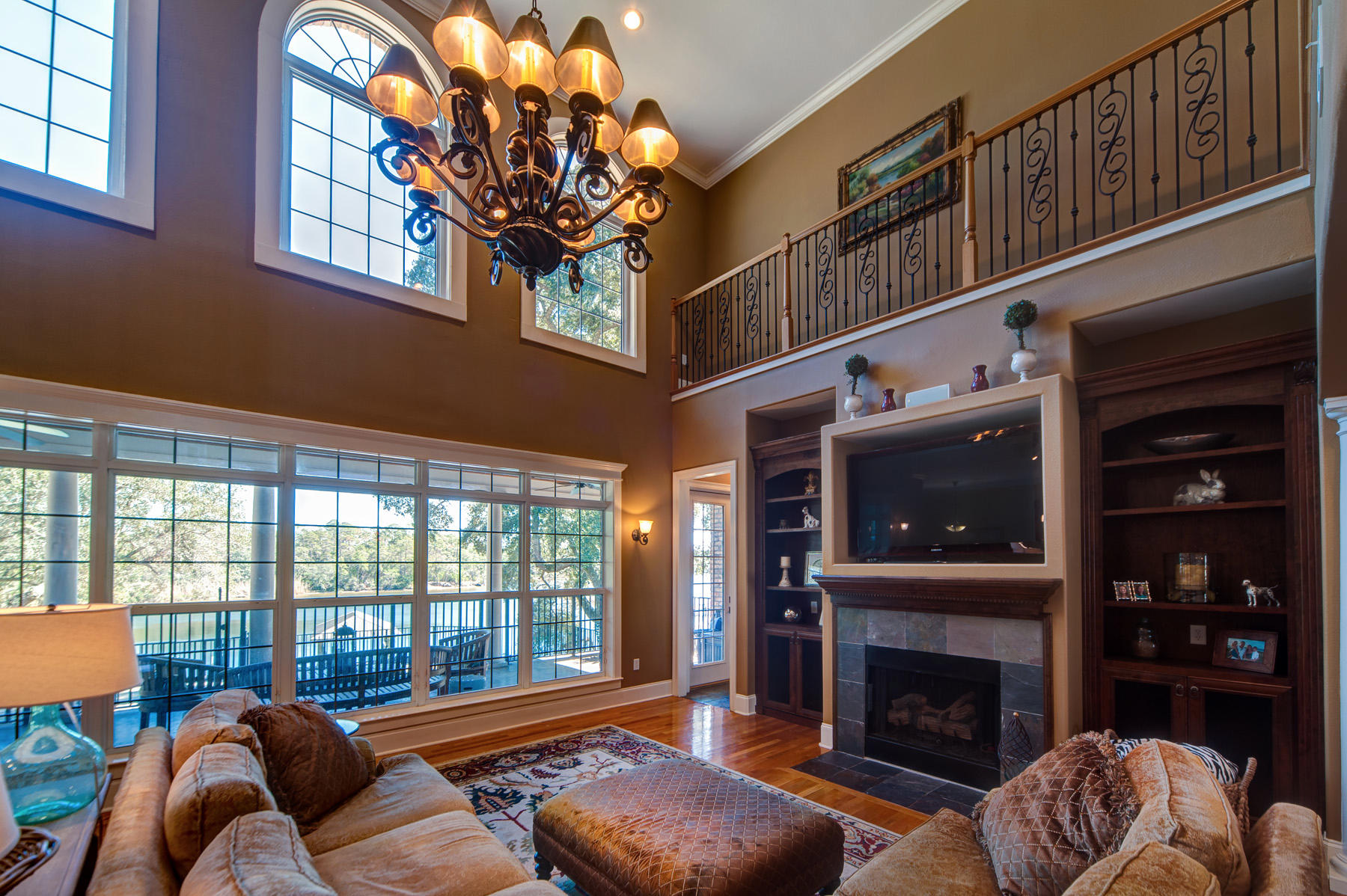 BAYOU POQUITO - Residential