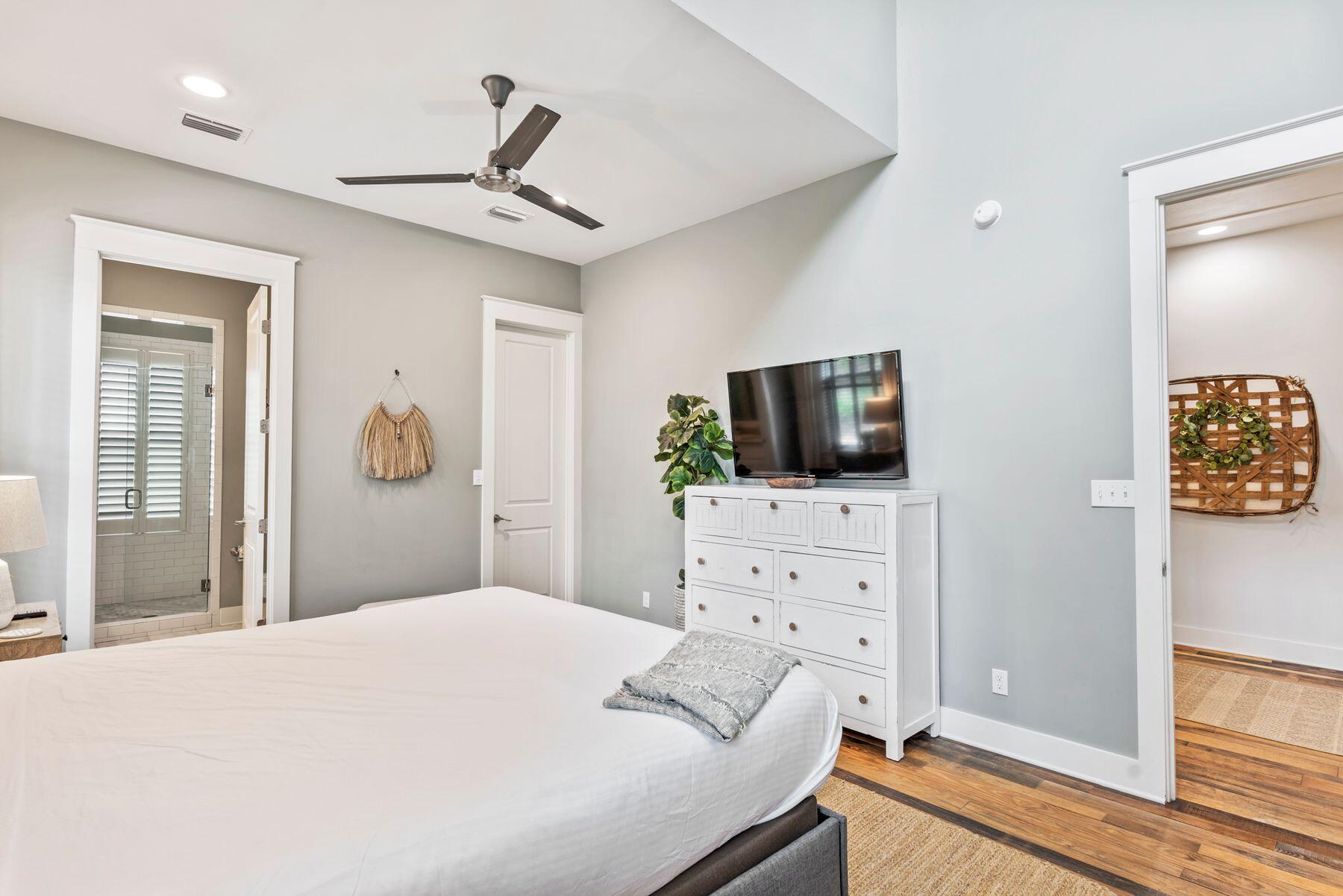 SEACREST BEACH - Residential