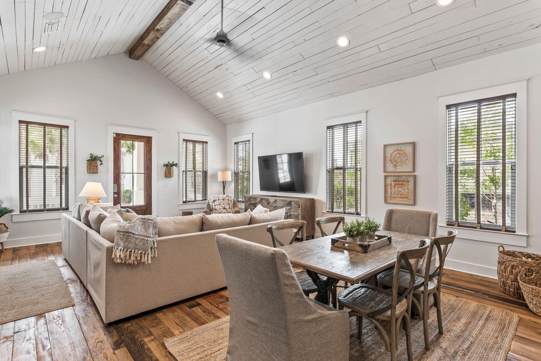 SEACREST BEACH - Residential