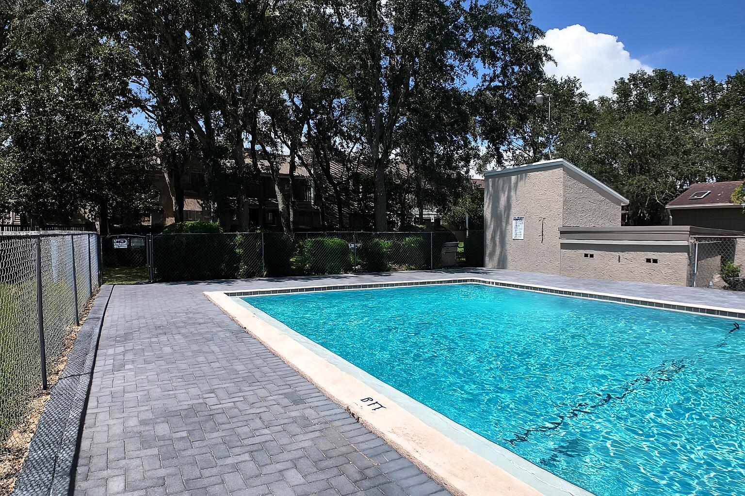 GREEN ARBOR T/H - Residential