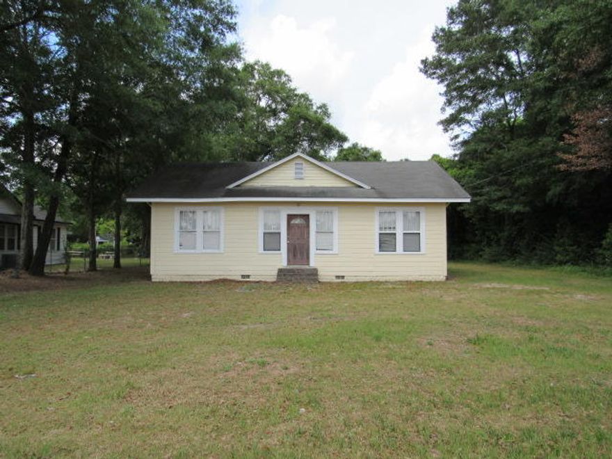 Fixer Upper, Not habitable, the home had an interior fire.  Check with the City of Crestview permitting for requirements to renovate. Sold as Is , seller makes no warranties. Cash buyers only. No seller financing. Most materials in the home will remain.
