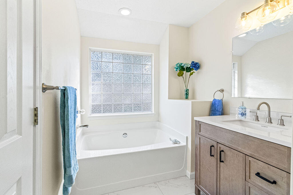 HUNTERS RUN S/D - Residential