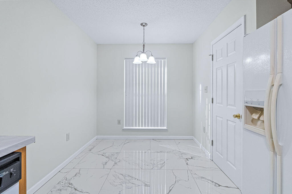 HUNTERS RUN S/D - Residential