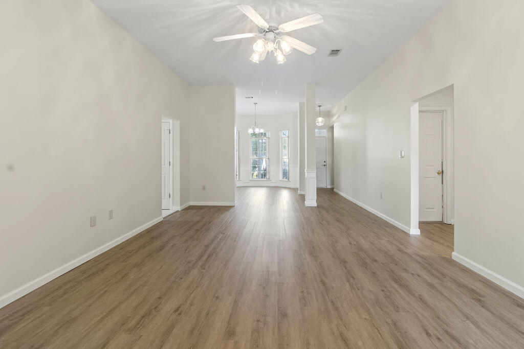 HUNTERS RUN S/D - Residential