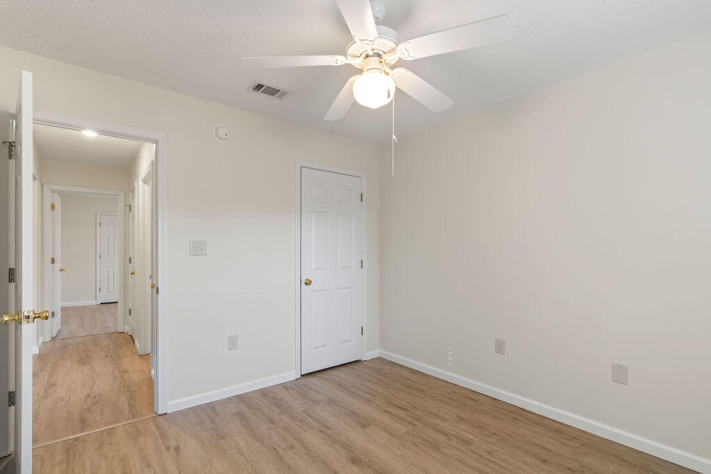 HUNTERS RUN S/D - Residential