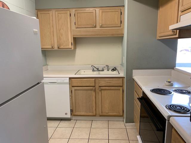 Gulf Terrace two 114 - Residential