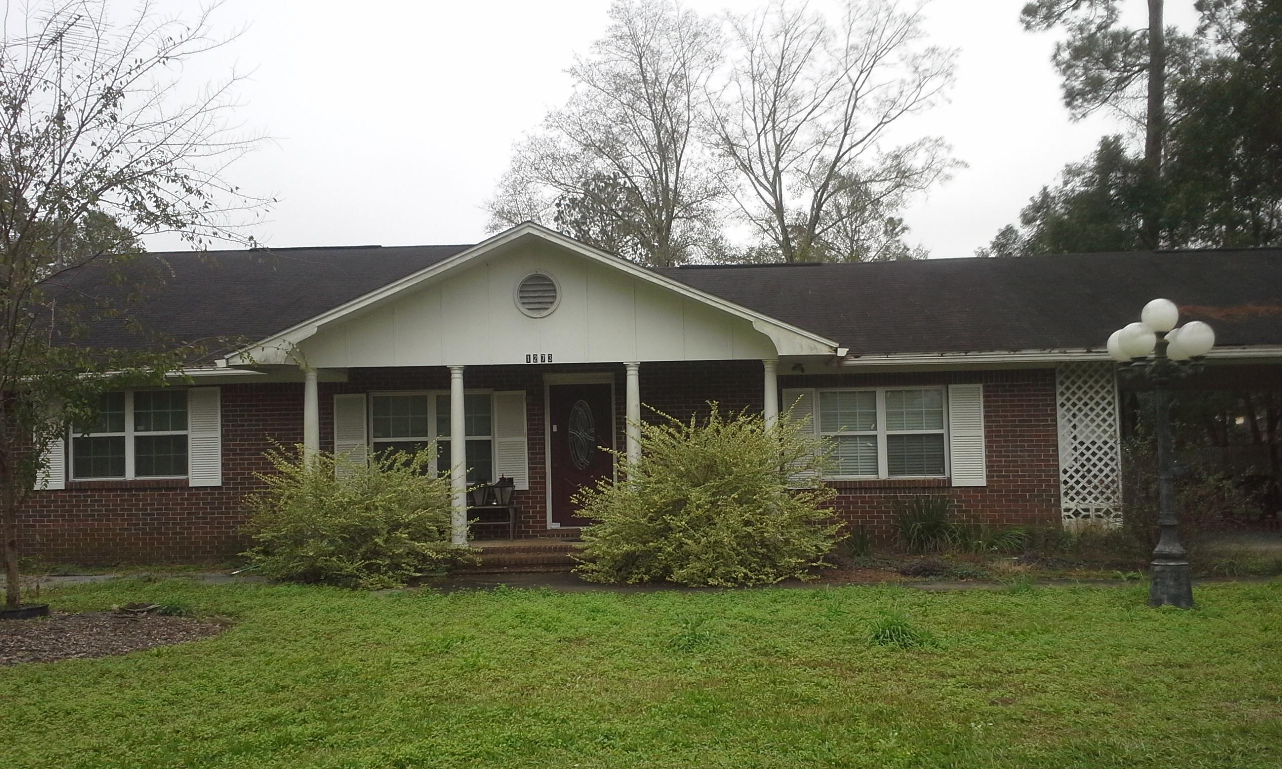 NO RECORDED SUBDIVISION - Residential