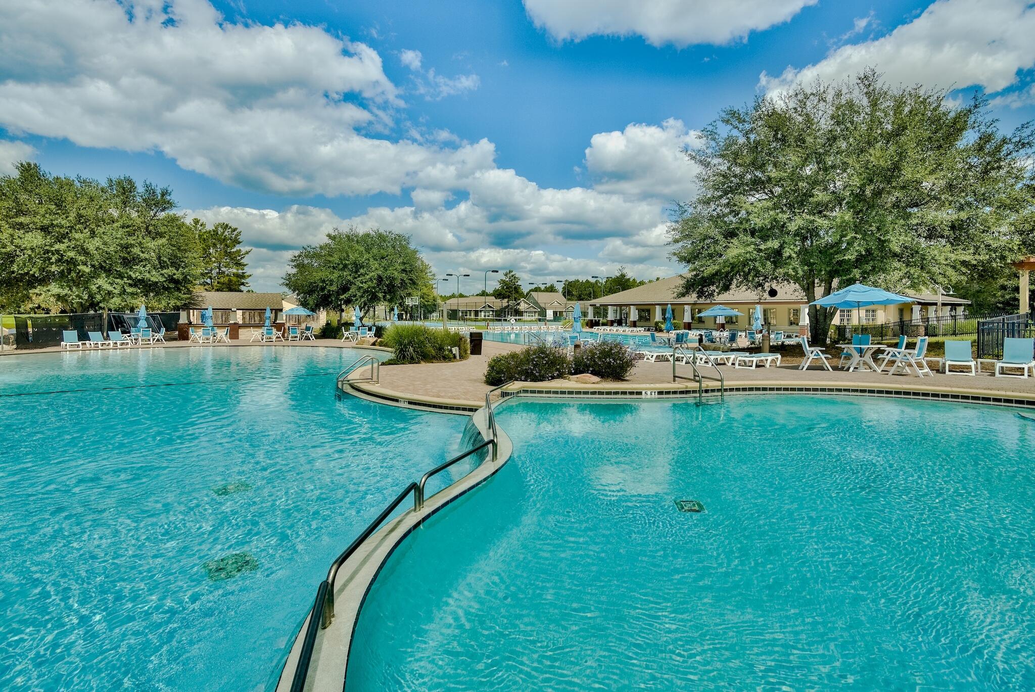 HAMMOCK BAY - MILL COTTAGES - Residential