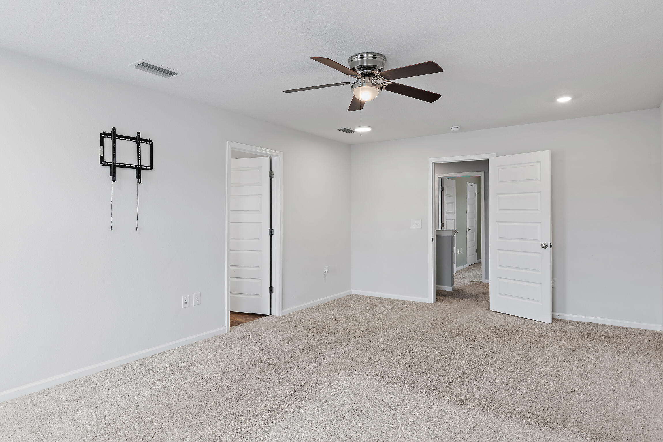 HAMMOCK BAY - MILL COTTAGES - Residential