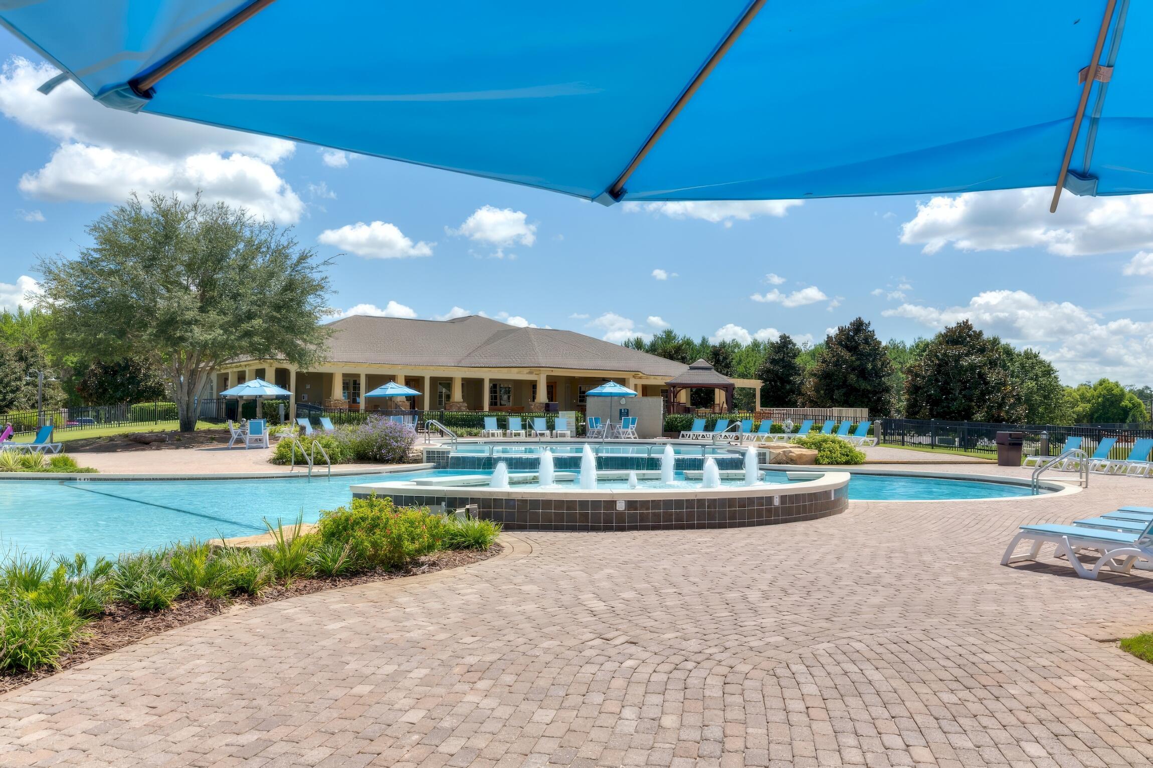 HAMMOCK BAY - MILL COTTAGES - Residential