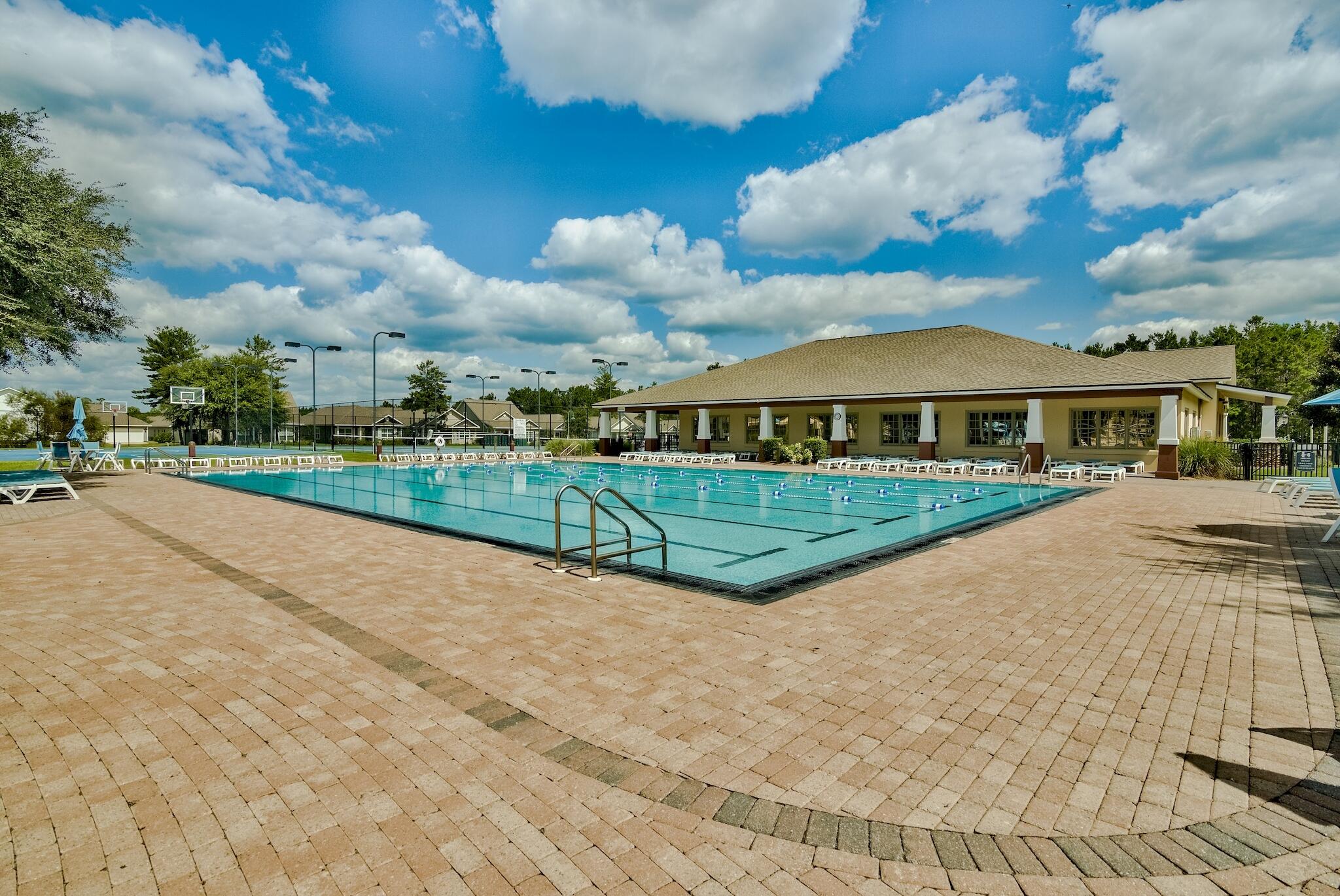 HAMMOCK BAY - MILL COTTAGES - Residential