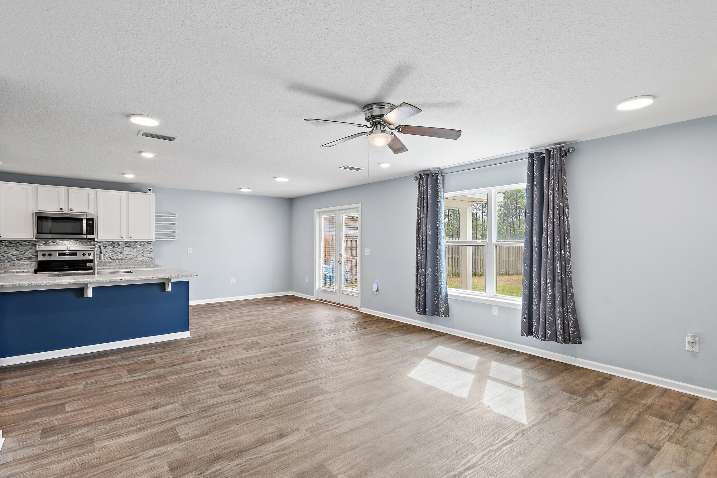 HAMMOCK BAY - MILL COTTAGES - Residential